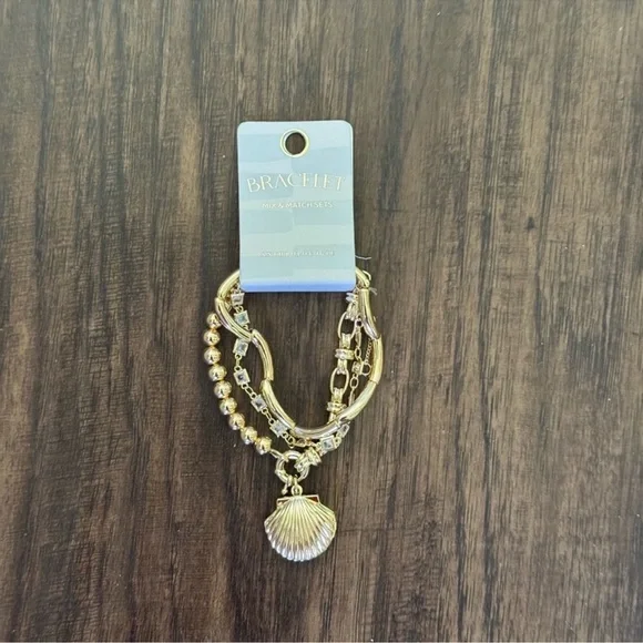 Anthropologie Gold Bracelet Set with Shell Charm - Picture 6 of 11
